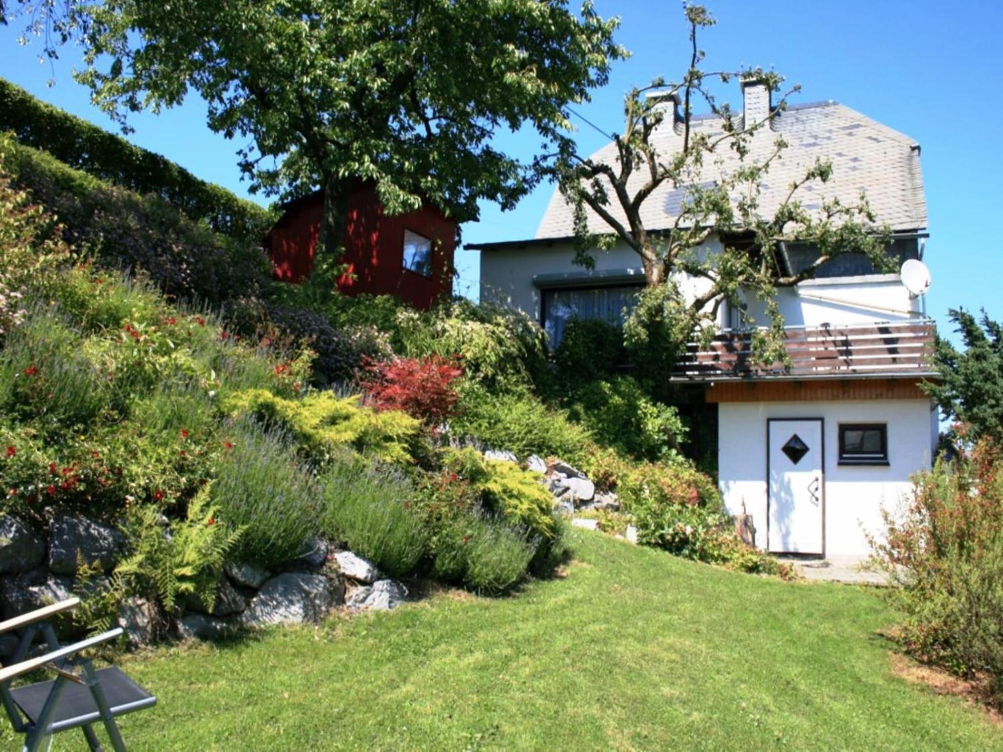 Cosy Apartment In Schwalefeld Near Willingen With Private Terrace Luaran gambar